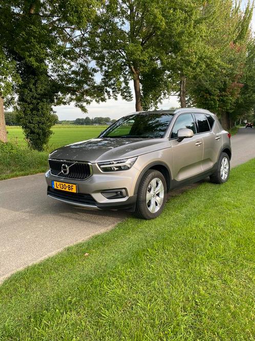 Volvo Xc40 T2 129pk Geartronic 2021 Grijs champagne
