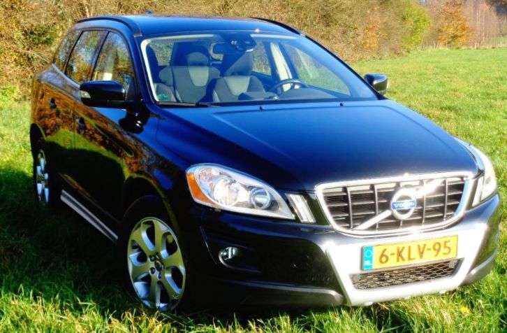 Volvo XC60 2.4 D AWD 2009 Navi Zwart