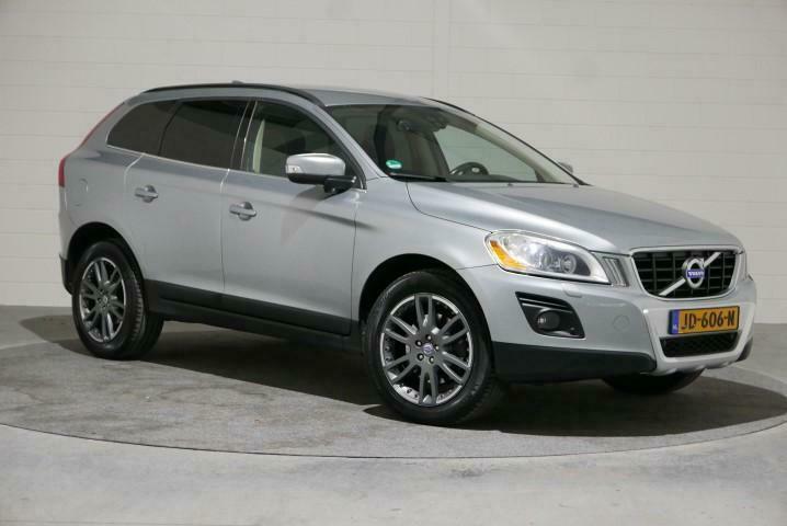 Volvo XC60 3.0 T6 AWD Momentum AUTOMAAT, SAFETY FIRST, .. FR