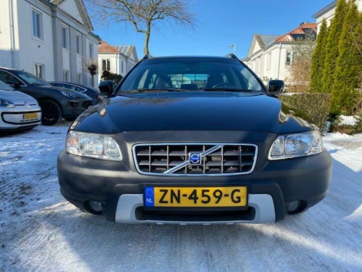 Volvo XC70 2.4 D5 AWD Geartronic 2007 Zwart