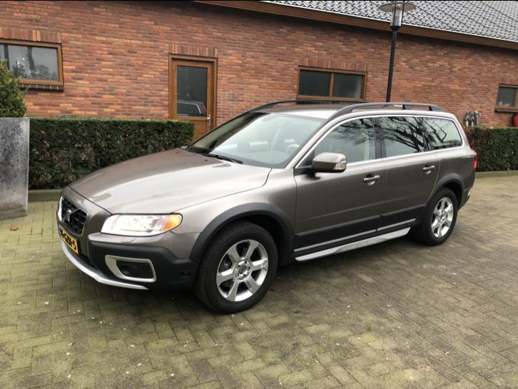 Volvo XC70 2.4 D5 AWD Geartronic 2008 Grijs