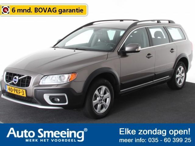 Volvo XC70 2.4D MOMENTUM Automaat Leder Navi Xenon