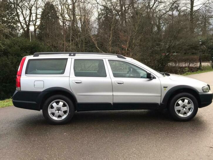 Volvo XC70 2.5 T AWD 2004 Grijs