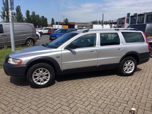 Volvo XC70 2.5 T AWD 2006 100Volvodealer onderh zie tekst e