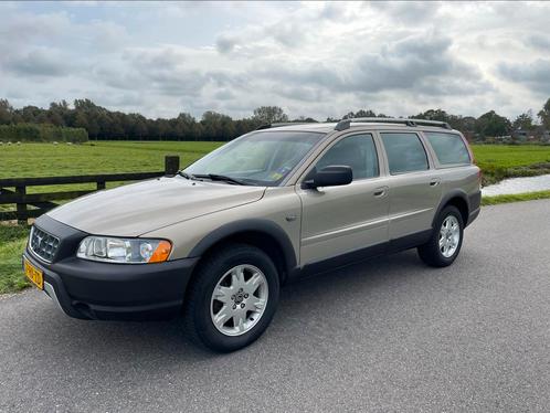 Volvo XC70 2.5 T AWD 210PK Geartronic 2005 Beige