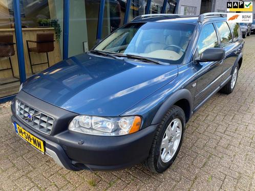 Volvo XC70 2.5 T Momentum Automaat NL AUTO  BTW AUTO