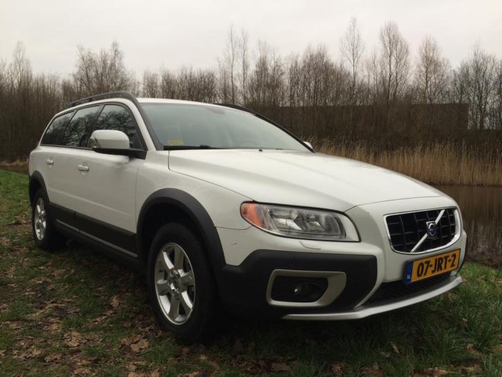 Volvo Xc70 AWD 3.2 benzine Automaat, Summum uitvoering