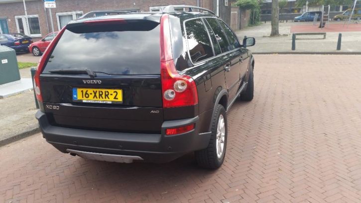 Volvo XC90 2.4 D5 Geartronic 2005 Zwart