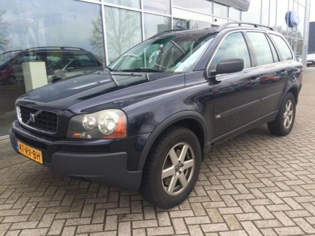Volvo XC90 2.4D Momentum 7 persoon automaat