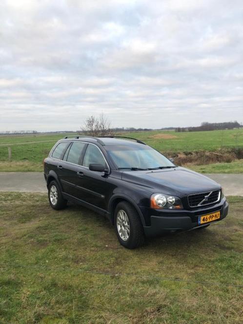 Volvo XC90 2.5 T Geartronic 2004 Blauw. Youngtimer.