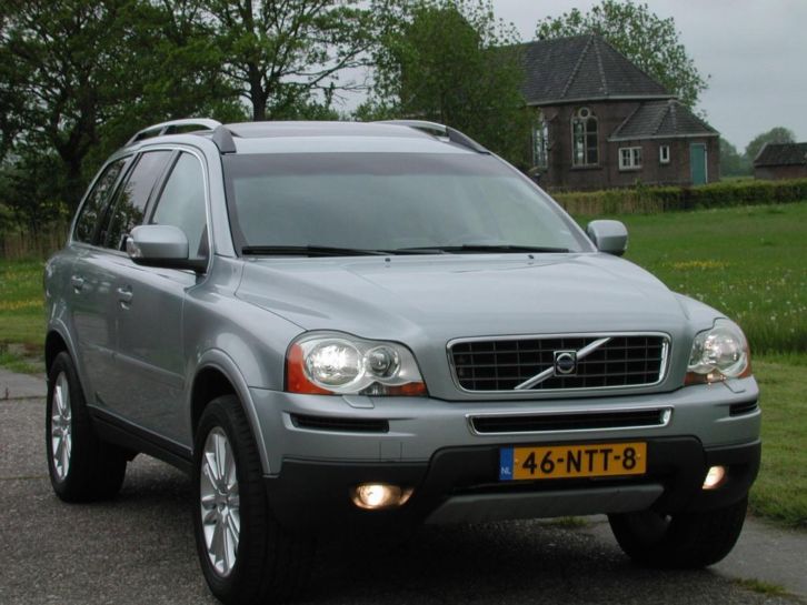 Volvo XC90 D5 SUMMUM AUT SCH DAK STANDK XENOON RTI 7 PERS