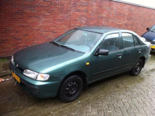 voor loop of sloop Nissan Almera 1.6 sedan bj 96