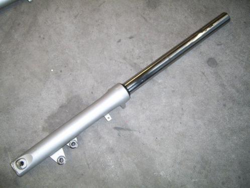 VOORVORK POOT LINKS Suzuki VX 800 1991-1996