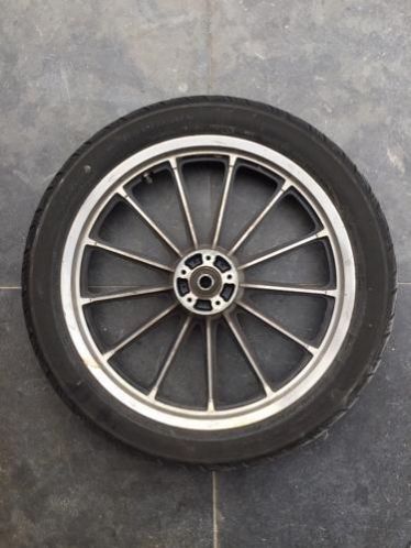 Voorwiel 19 inch Dyna