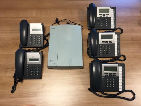 Vox DaVo 1 KPN telefooncentrale met telefoontoestellen