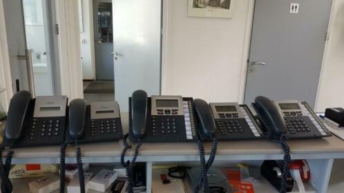 vox davo ISDN telefoon centrale met 6 telefoontoestellen