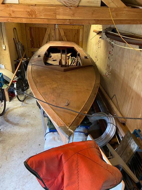 Vrijheid houten zeilboot klusobject antiek