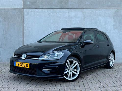 Vw Golf 1.5 TSI R-Line  LED  Pano  18quot  Keyless  Camera