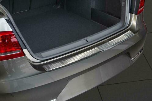 VW Passat B8 sedan bumperbescherming RVS bumperbeschermer