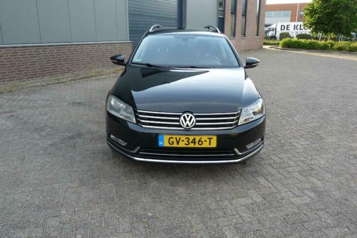 VW Passat var tdi 170pk Highline DSG 2011 Leder Park assist