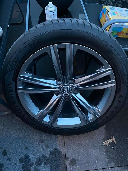 VW R-Line Sebring Velgen 18 Inch Gray Chrome