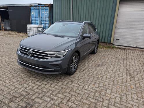 VW Tiguan 1.4 TSI eHybrid ACCLEDTREKHAAKDIGITAL COCKPIT