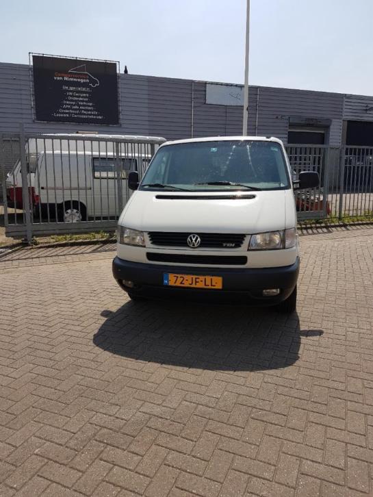Vw verlende t4 2.5 tdi 2002 9-persoons airco abs