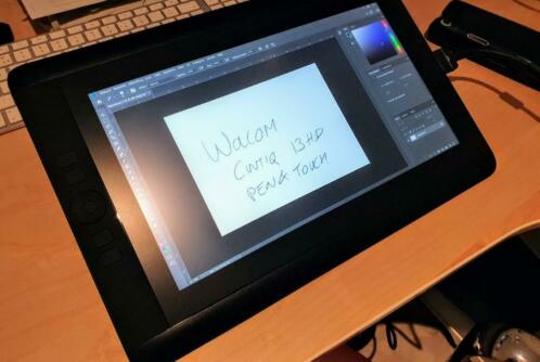 Wacom Cintiq 13HD pen amp touch