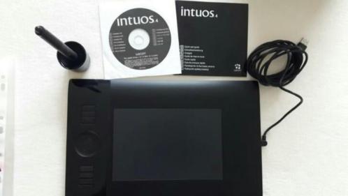 Wacom intuos 4 small