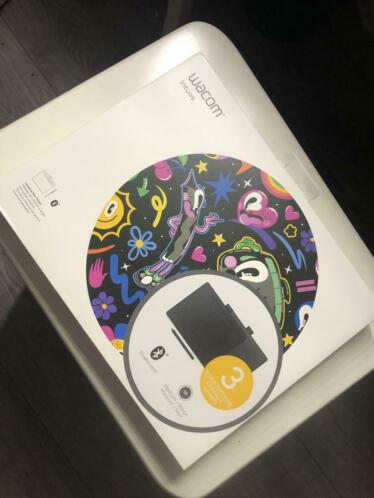 Wacom intuos medium black