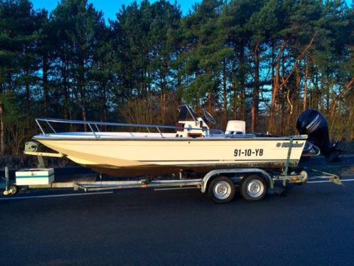 Wahoo 18.5 Offshore CC visboot (Boston Whaler Robalo)