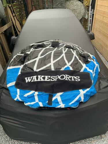 Wakesports raft voor achter motorboot