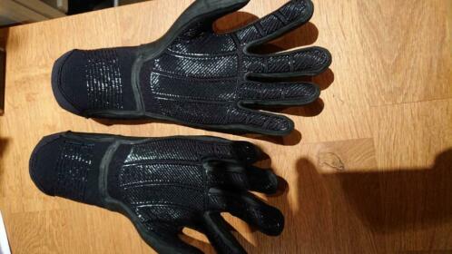 warme o039neill 5mm wetsuit handschoenen