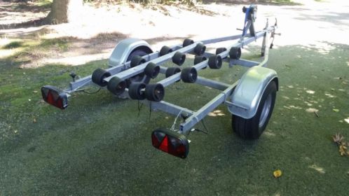 Waterscooter trailer (rollen)