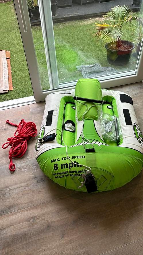 Waterski trainer voor kinderen