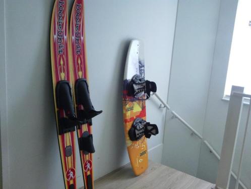Waterski039s LOOSEUNIT 170 cm als nieuw