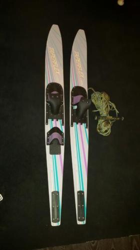 Waterski039s met skietouw