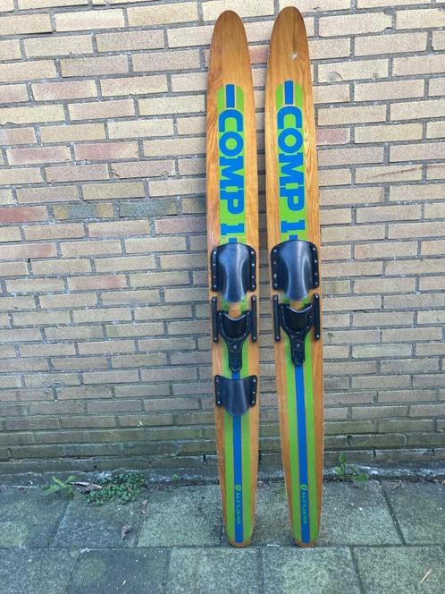 Waterskis hout