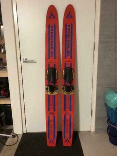 Waterskis inclusief touw