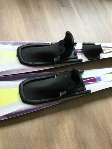 Waterskis voor volwassen. Gebruikt maar in goede staat. 