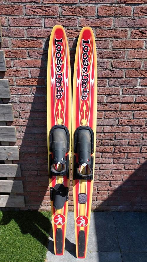 Waterskix27s