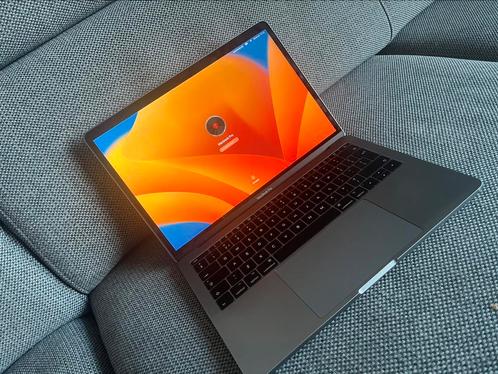 Weinig Gebruikt Macbook Pro 2017 13 Inch  i5 Space Grey