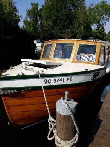 Werfgebouwde originele Lobster motorboot met enorm achterdek