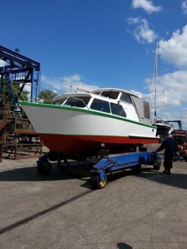 Werfgebouwde Tjeukermeer kruiser 8 meter