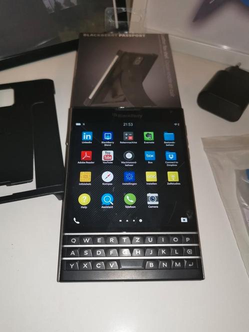 werkend BlackBerry passport Black editie met whatsaap