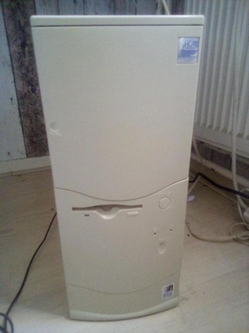 Werkende Pentium 2 PC