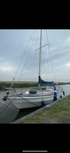 Westerly 33 woonboot vertrekkerboot zeilboot Tiny house