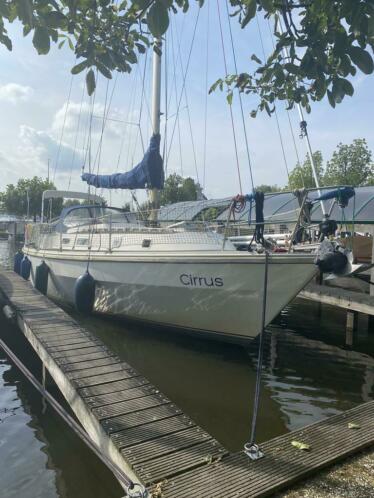 Westerly 33 woonboot vertrekkerboot zeilboot Tiny house
