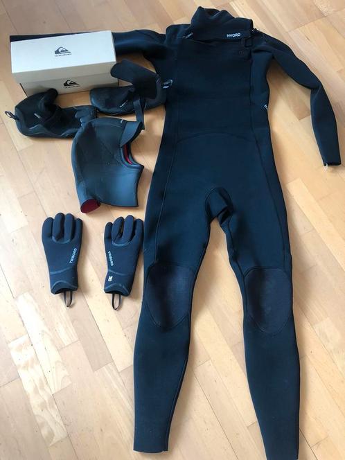 Wetsuit 32 LT gloves L hood kap 3mm XL boots 44 3 mm surfen