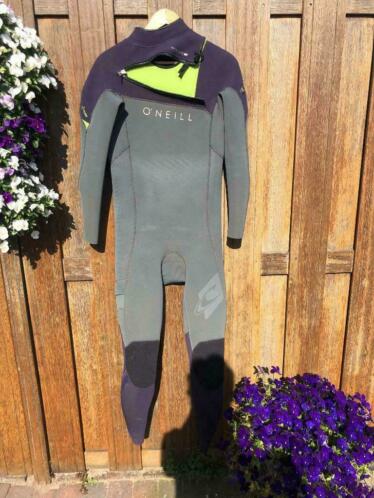 Wetsuit